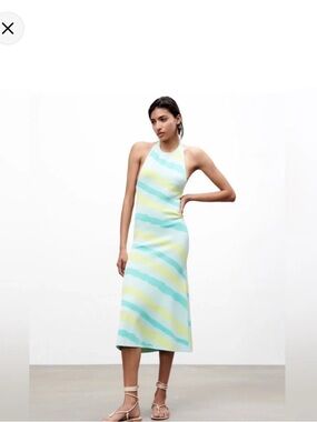 Zara | Dresses | Zara Green Bell Sleeve Drop Waist Dress | Poshmark Zara | Dresses | Zara Green Bell Sleeve Drop Waist Dress | Poshmark